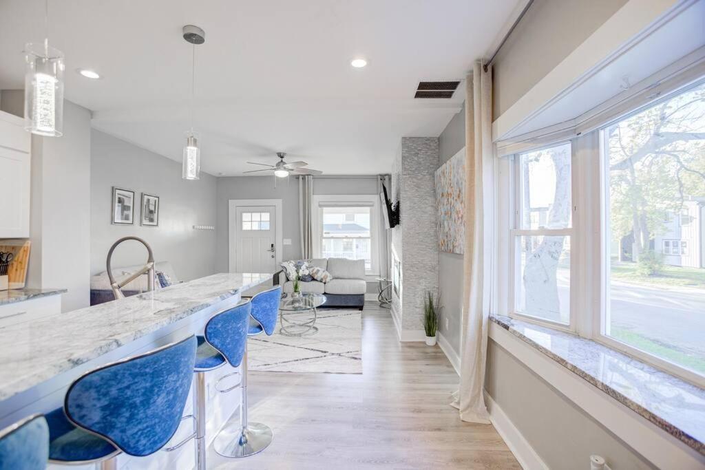 Fountain Gem: Your Urban Oasis Indianapolis Extérieur photo